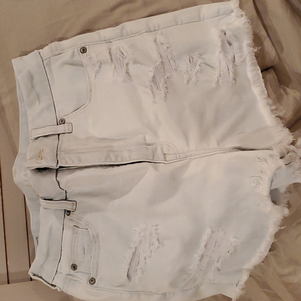 American eagle Light wash denium shorts